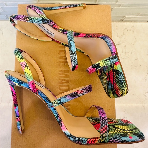 Women’s Size 8.5 Steve Madden Grade Multicolor Snake Print Heels - Picture 1 of 5